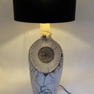 Lampe-Sculpture VII Raku Nu–Géométrie sacrée et craquelures